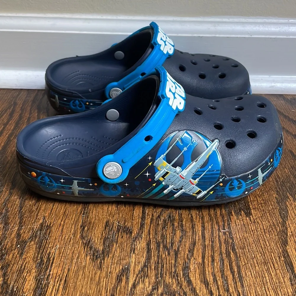 Crocs Disney Star Wars Clogs Sandals Blue